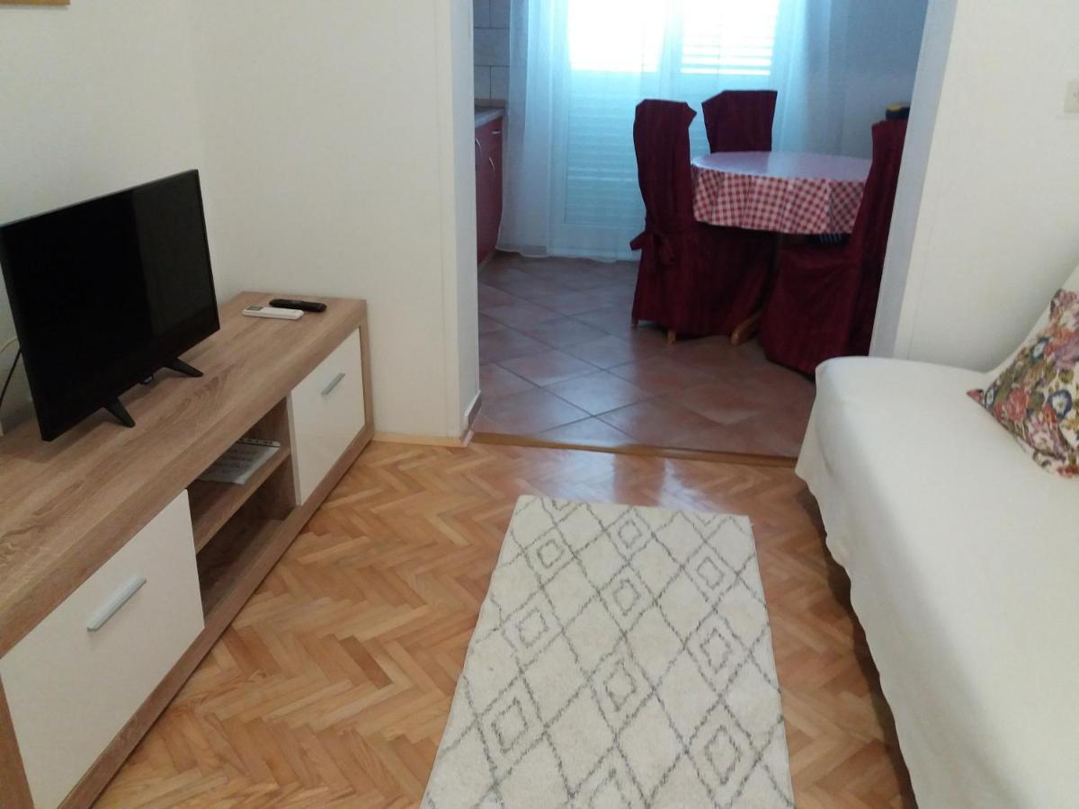 Apartmani Lana ブロダリツァ エクステリア 写真