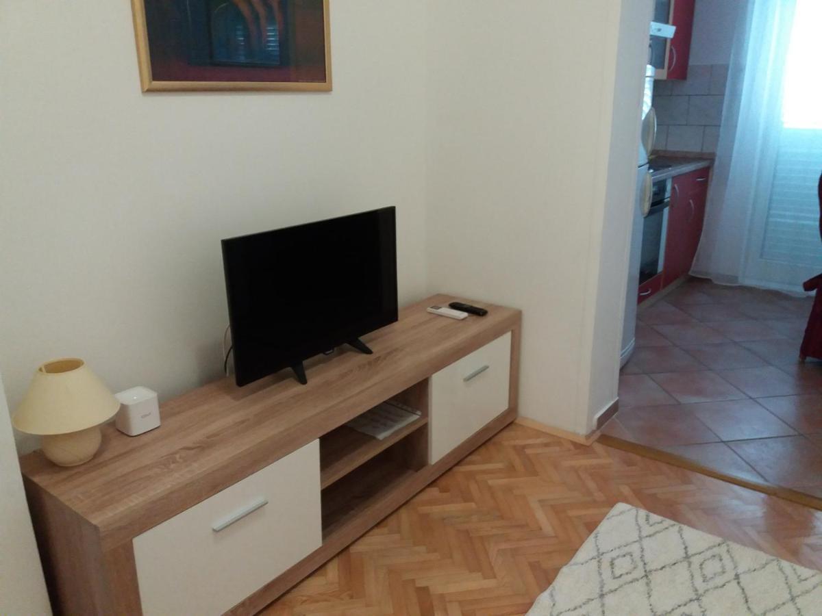Apartmani Lana ブロダリツァ エクステリア 写真