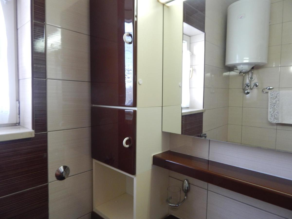 Apartmani Lana ブロダリツァ エクステリア 写真